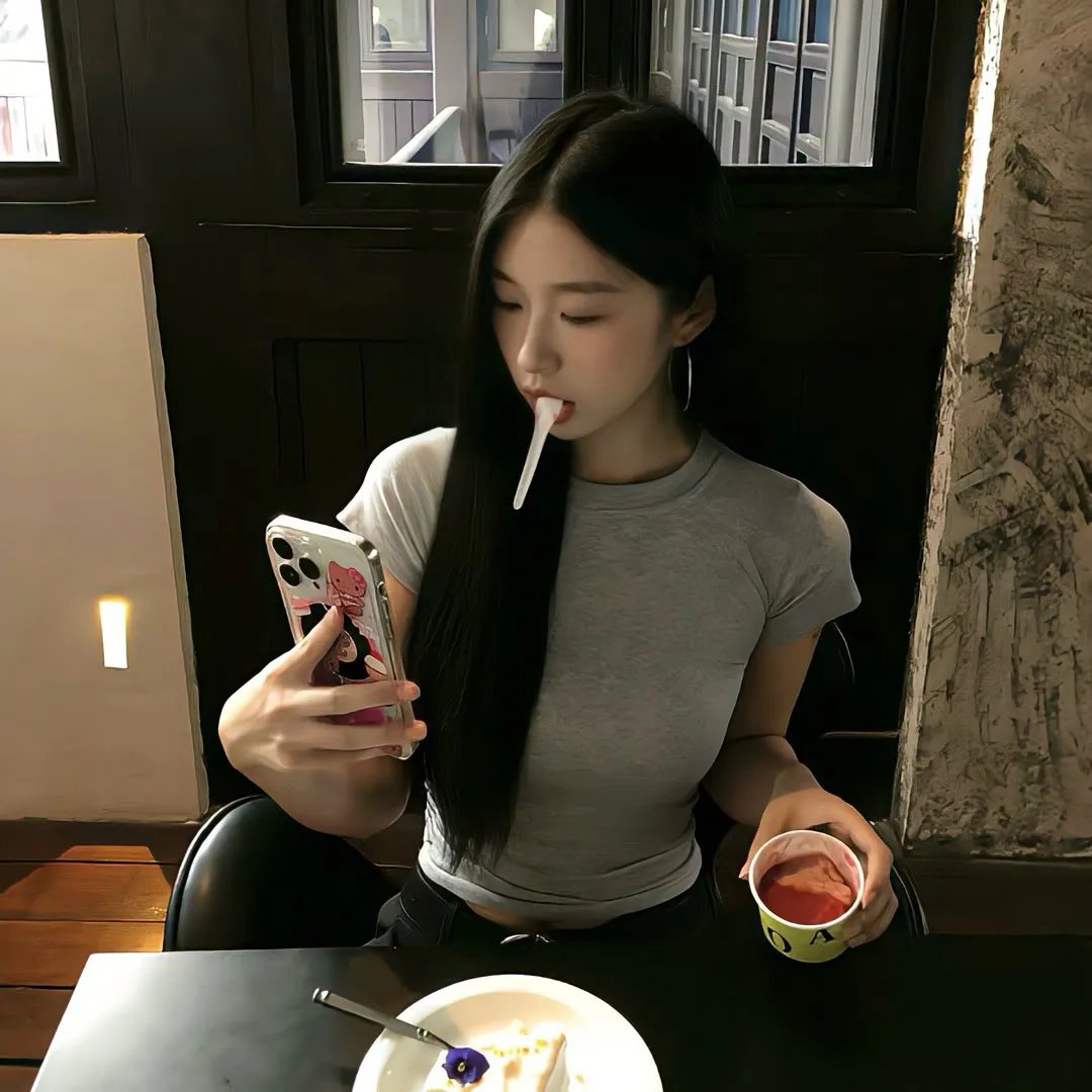 弯曲幸运草